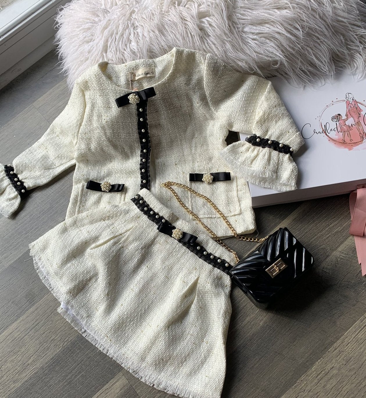 Tweed white and black two piece