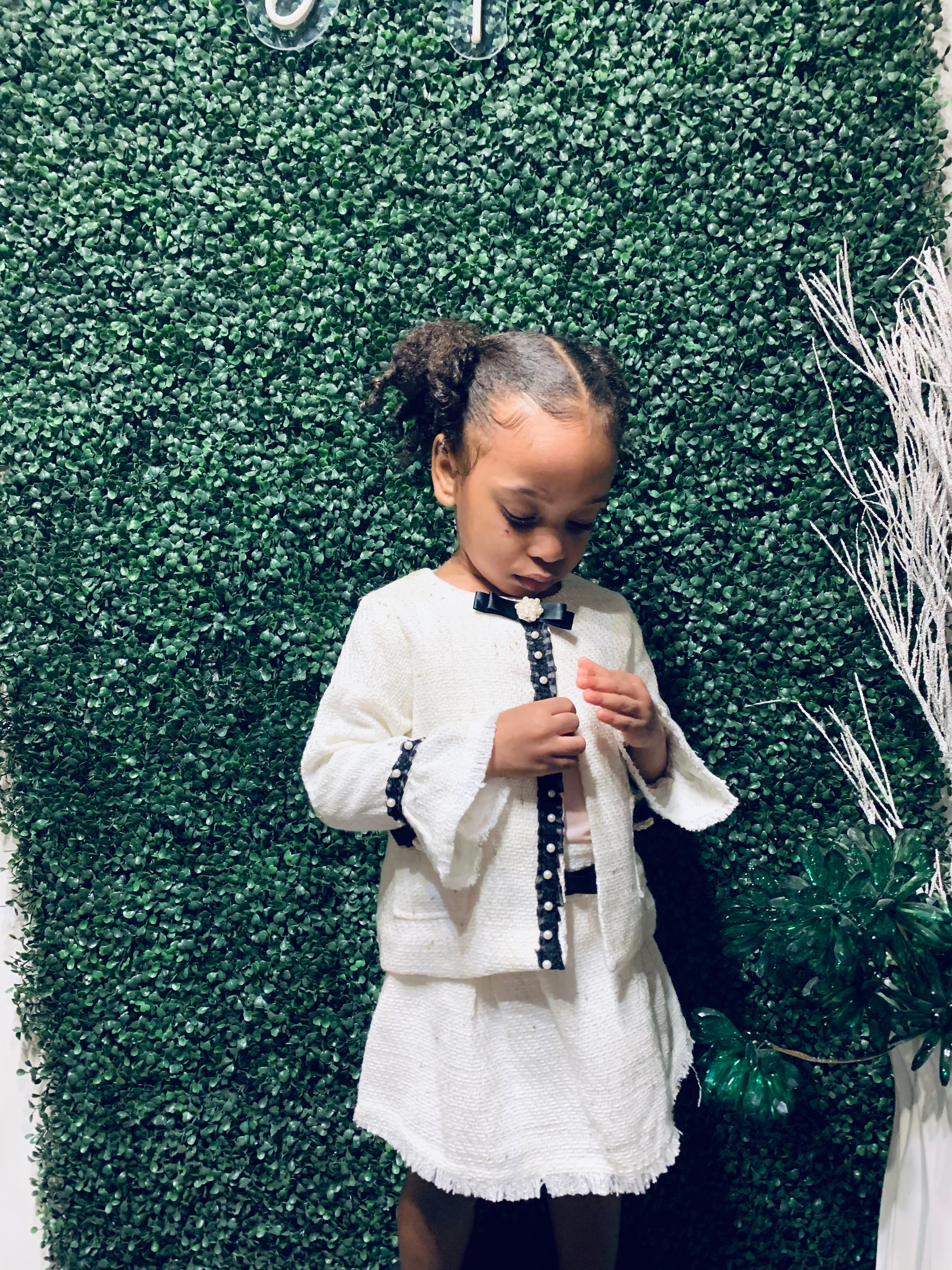 Tweed white and black two piece