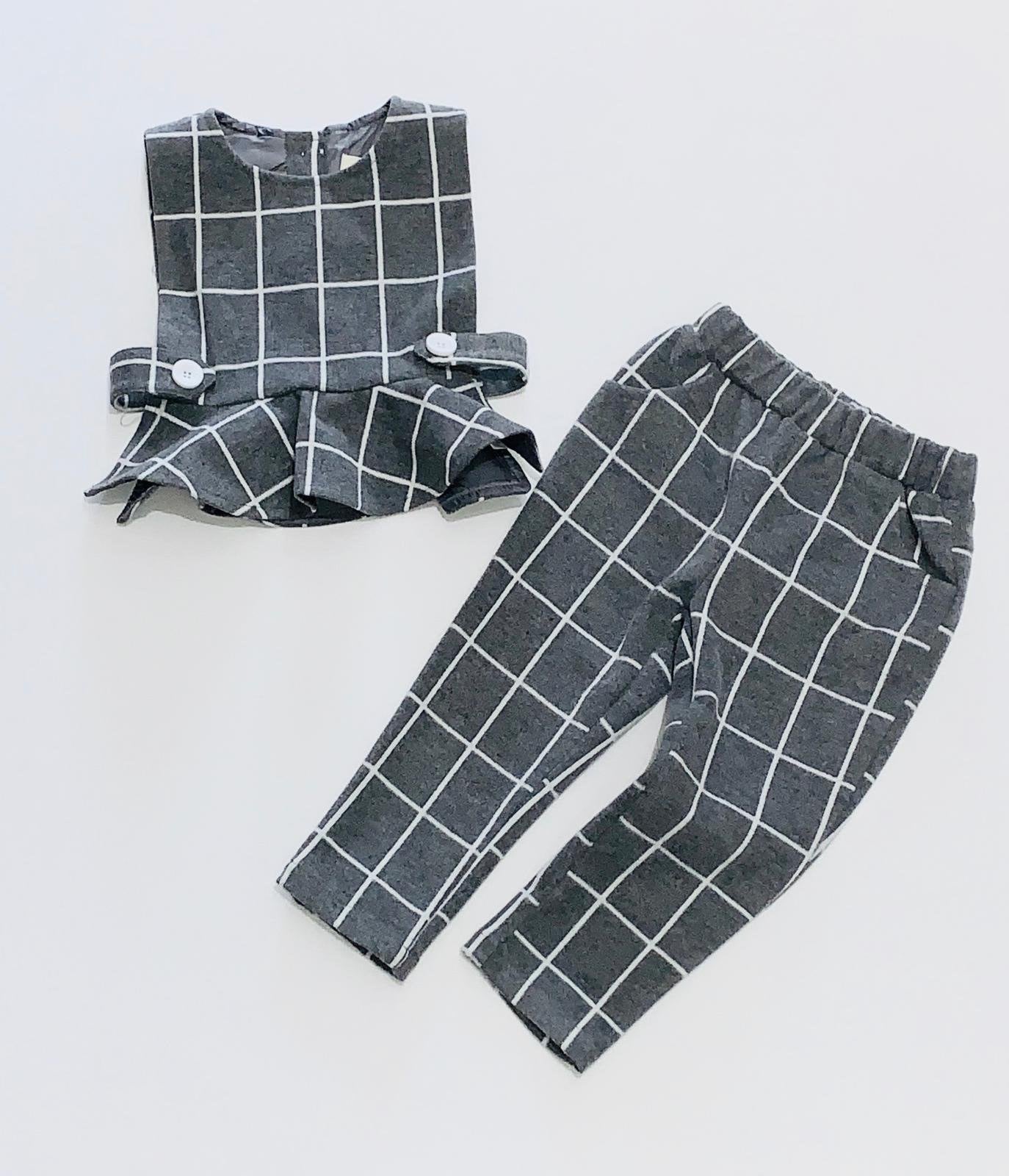 Grey window pane striped set